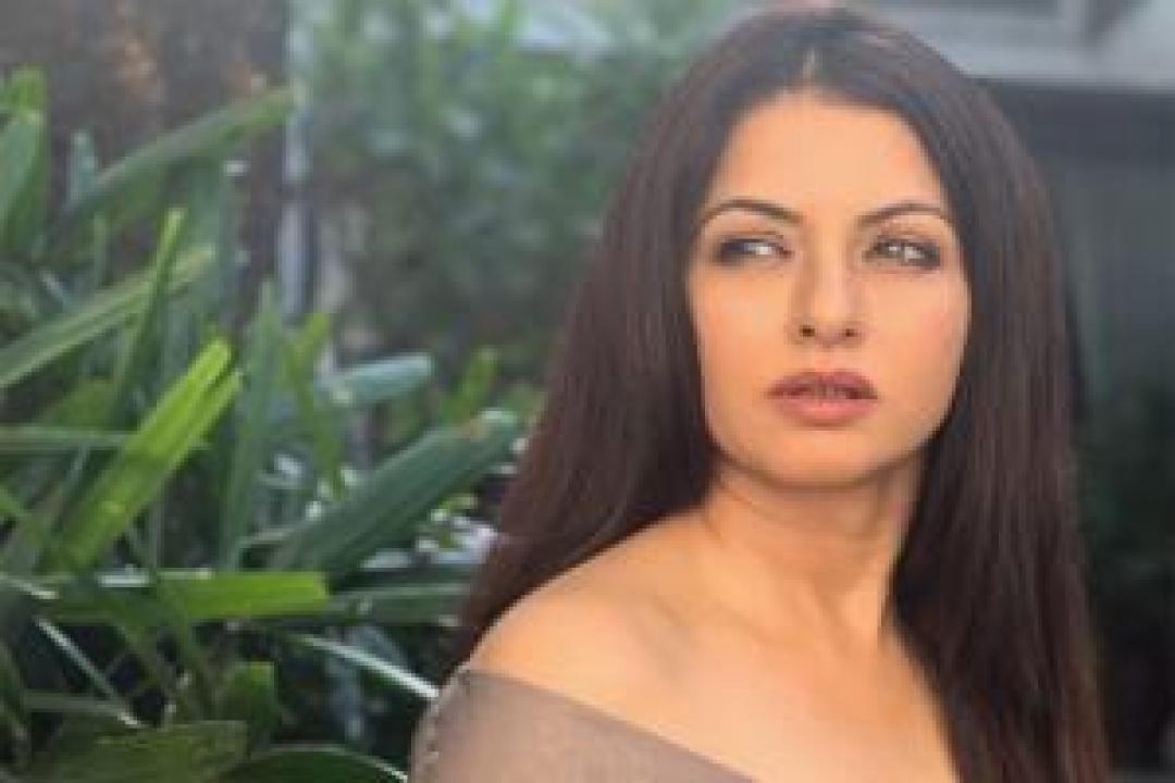 Bhagyashree opens up on her mother's fight against several health issues