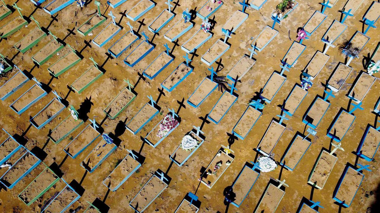 Brazil still debating dubious virus drug amid 5,00,000 deaths