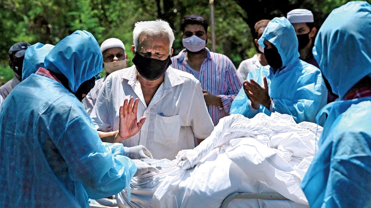 India logs 1.2 lakh Covid-19 cases in 24 hours, lowest since April 7