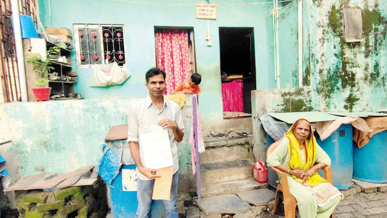 Malad house collapse: 159 Malwani chawls get notices, locals say many are legal 