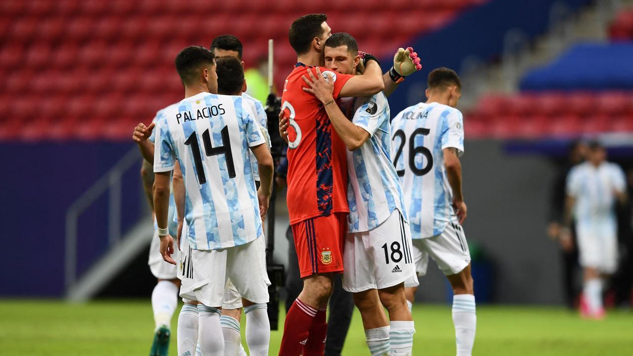 Copa America: Rodriguez fires Argentina to win over Uruguay