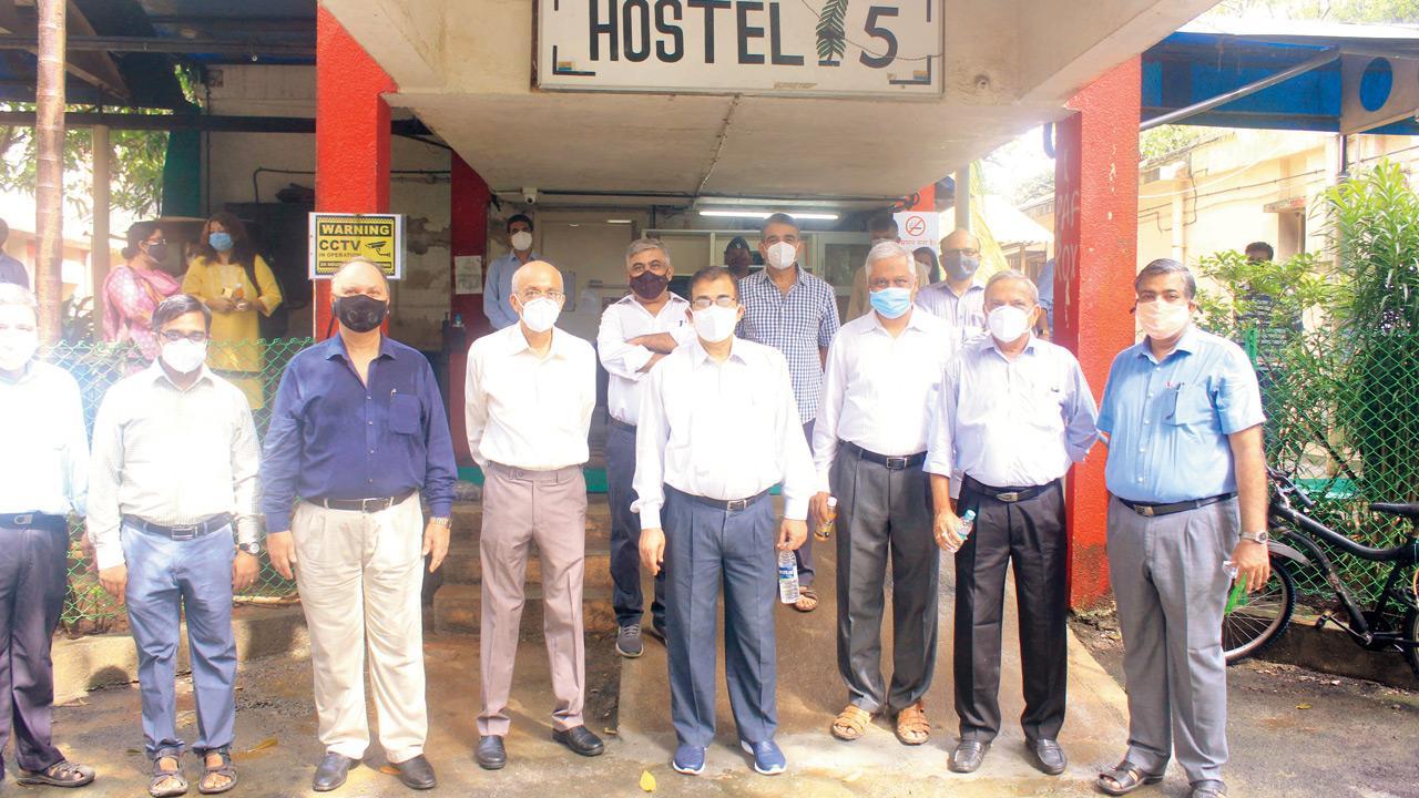 Coming soon: Hostel-5, starring IIT-Bombay alumni