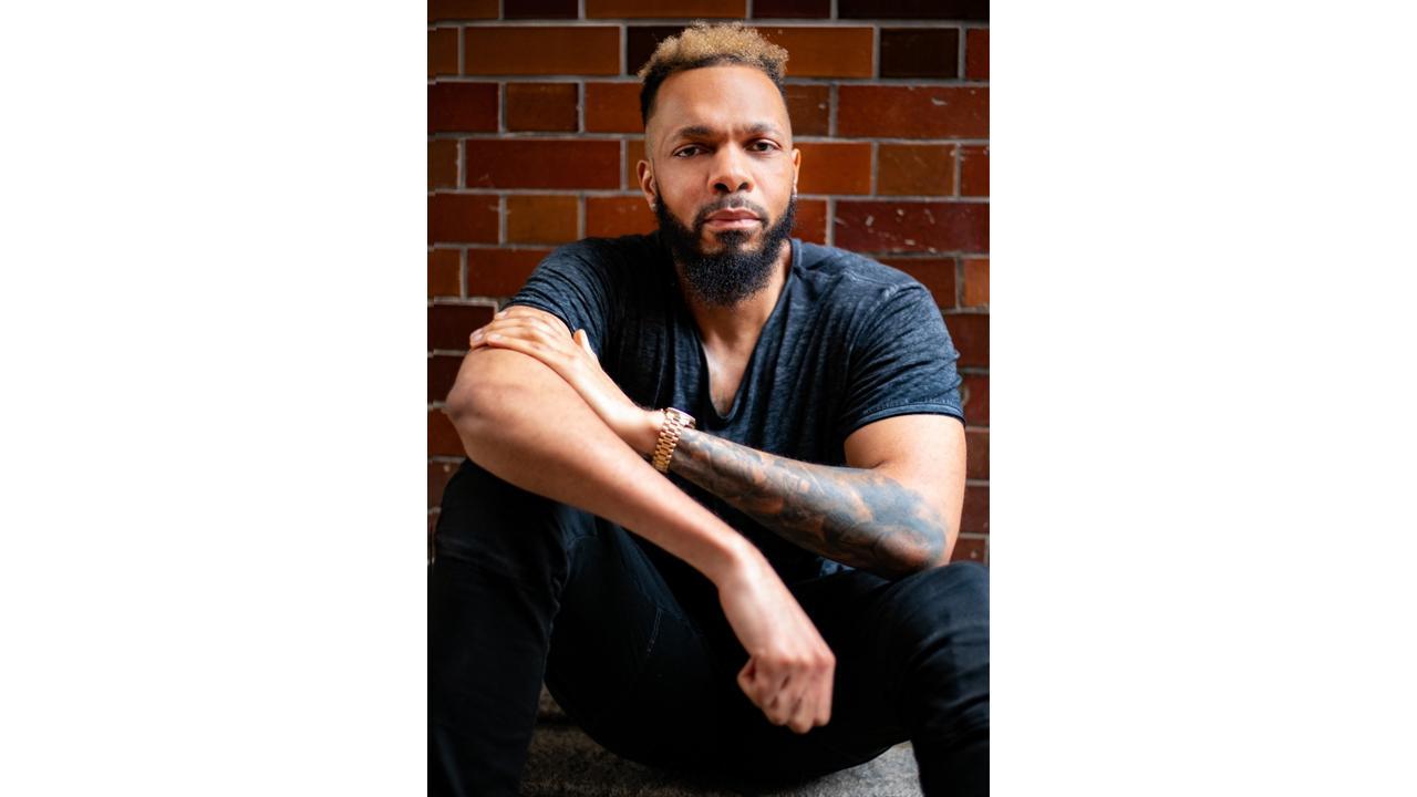 An eye to spot the passion within an artist is the secret to Ike Mann’s success