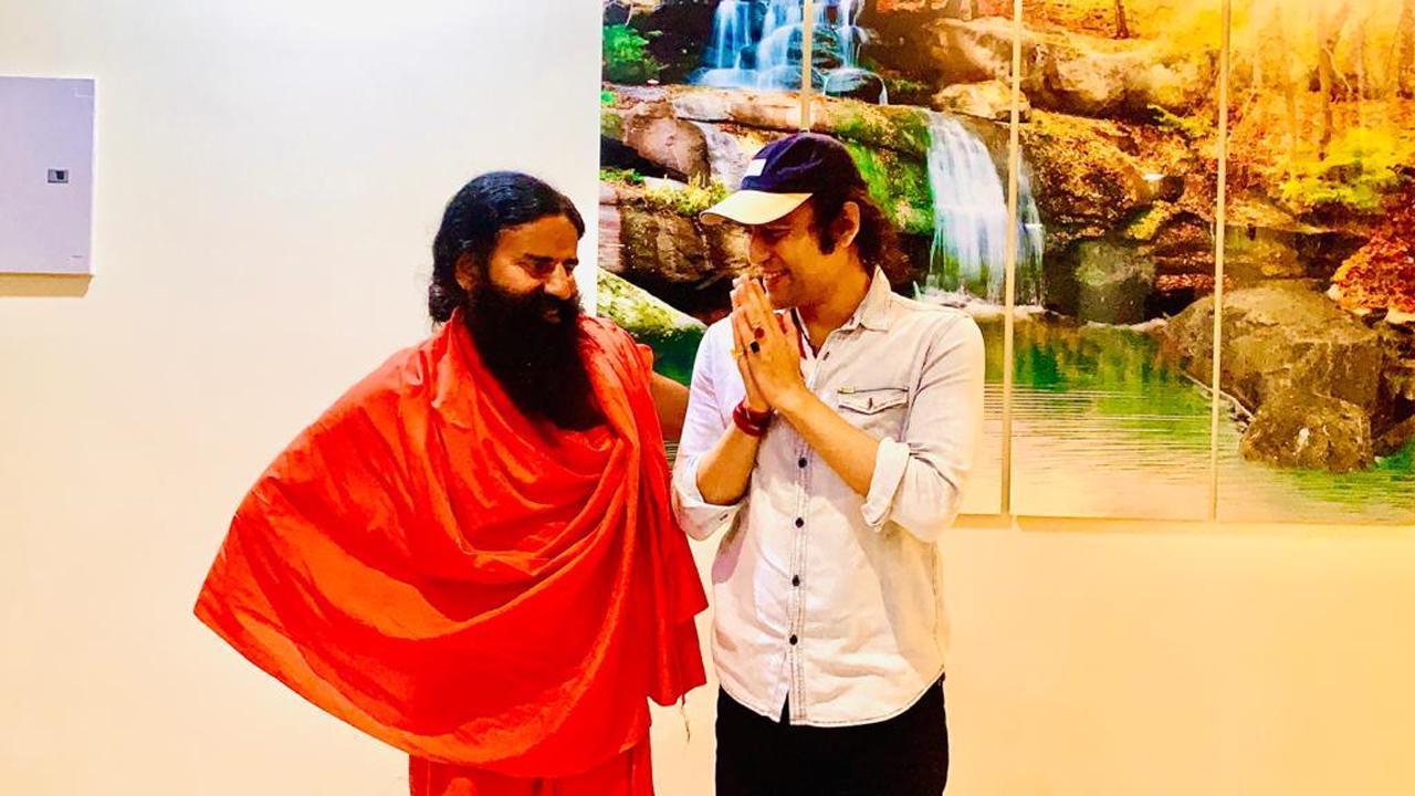 Sanskrit Mahanayak Maharishi Aazaad and Swami Ramdev Baba met for the development of Sanatan Culture Worldwide