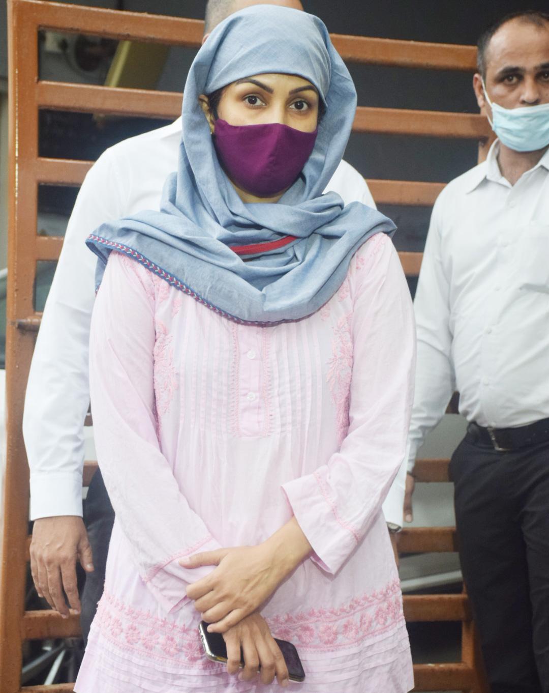 Nisha Rawal addressing the media on Tuesday evening and talking about Karan said in Hindi: 