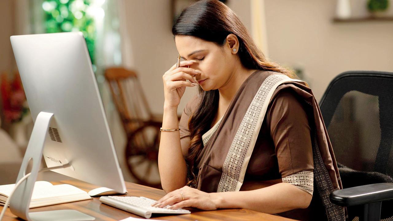 If lectures are still online, why should we go to college, ask professors