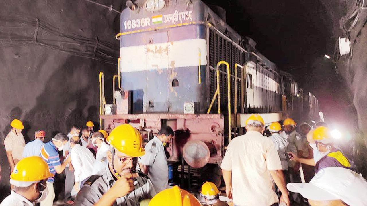 Rajdhani Express derails in Konkan