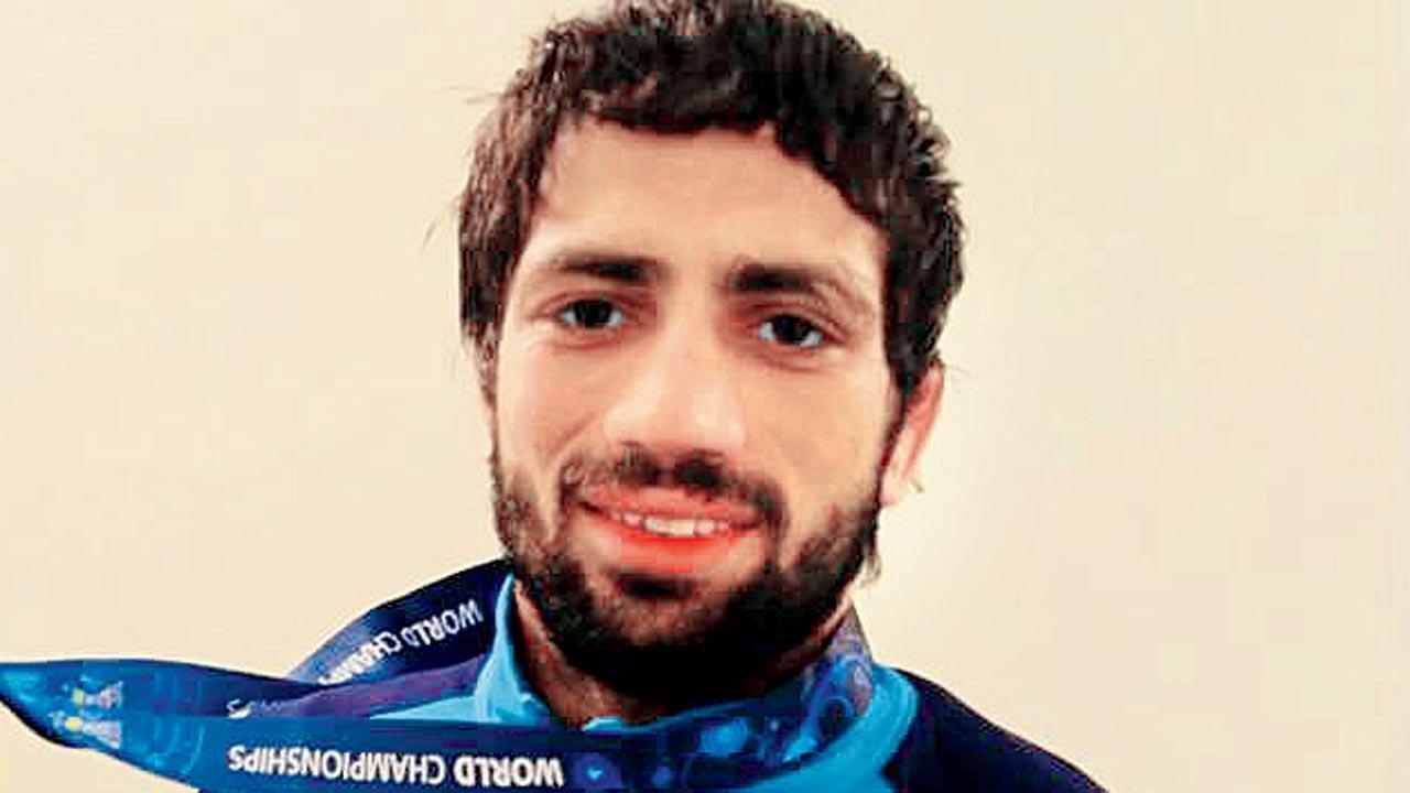 Ravi Dahiya to fight for gold at Poland Open