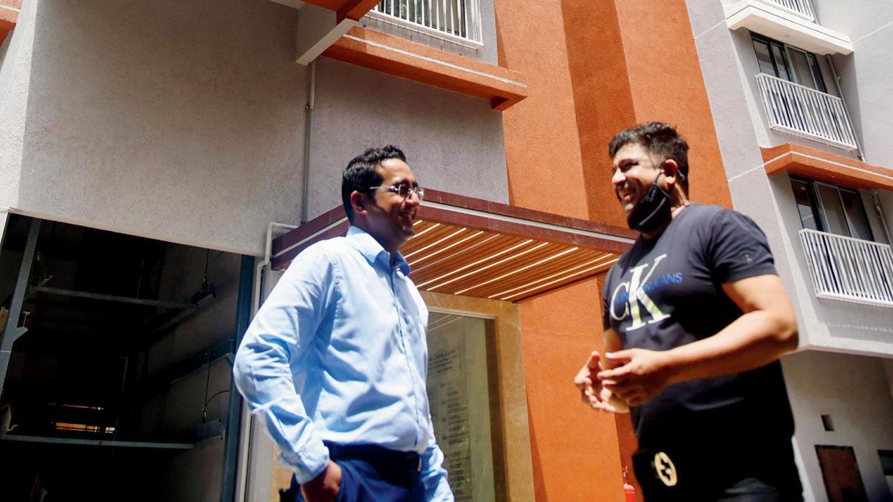 Mumbai: At this society, homeowners get gift of life-saving kit
