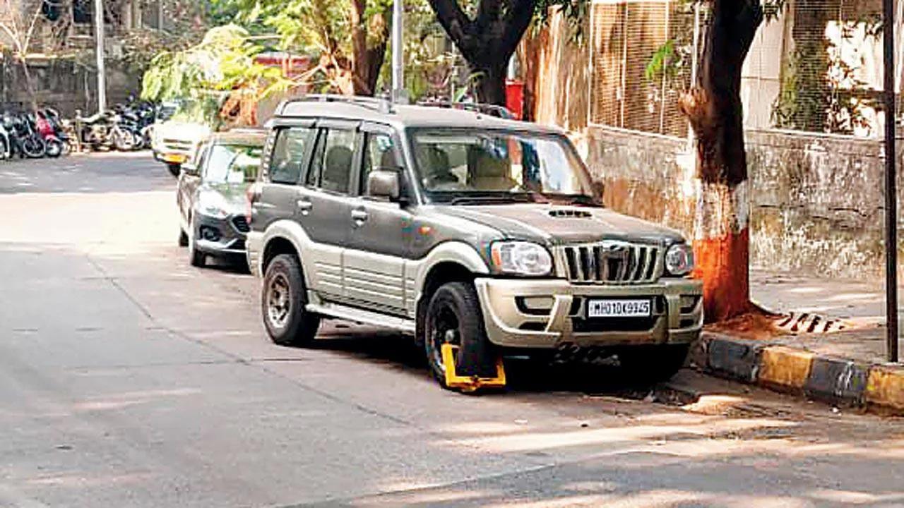 SUV bomb scare: Mumbai police officer Sunil Mane dismissed from service