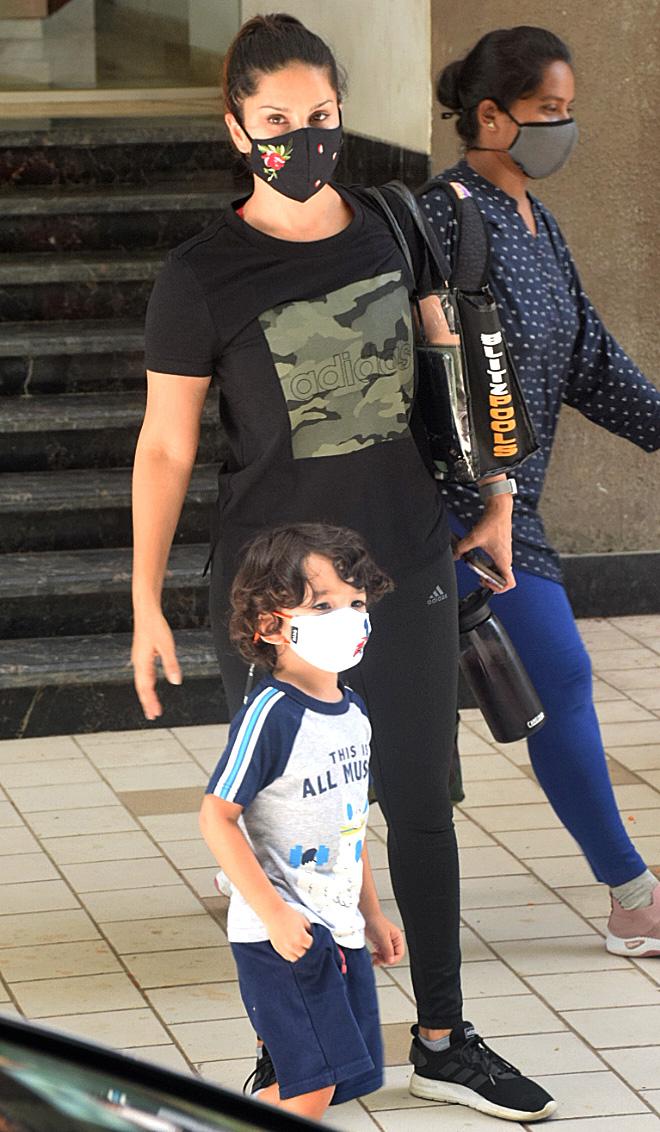 On the work front, the actress will soon be seen in 'Shero'. The film is directed by Sreejith Vijayan and is scheduled to be released in Tamil, Hindi, Telugu and Malayalam. The actress is all set to make her digital debut with the web series 'Anamika', helmed by Vikram Bhatt.
In picture: Sunny Leone with son Noah Singh Weber in Juhu.