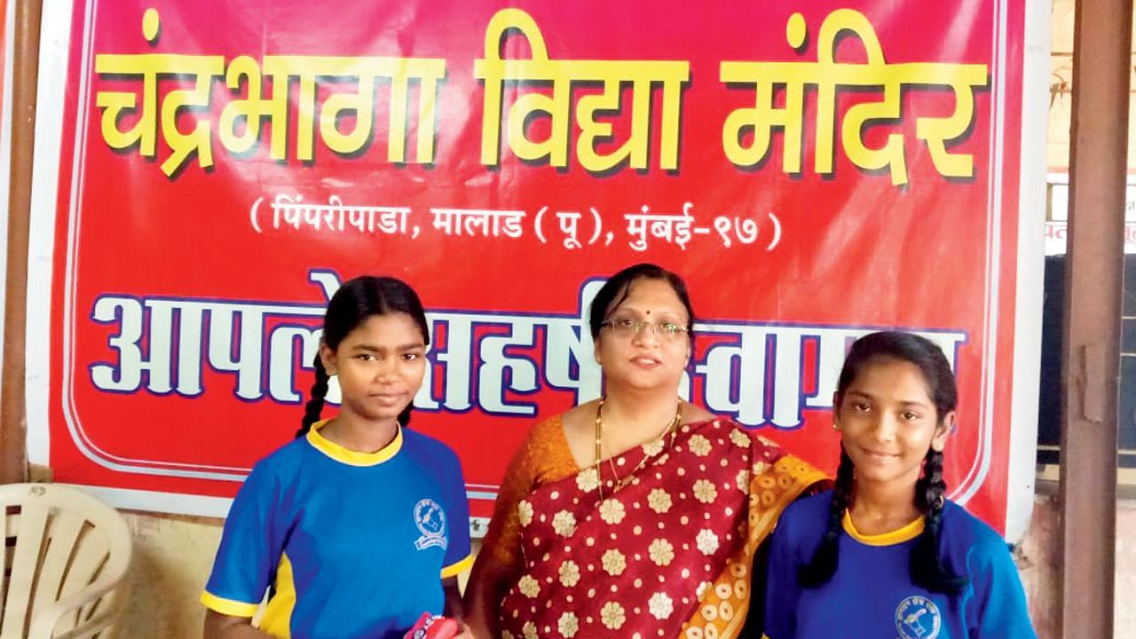 Mumbai: Amid struggle, these teachers have got their students’ back