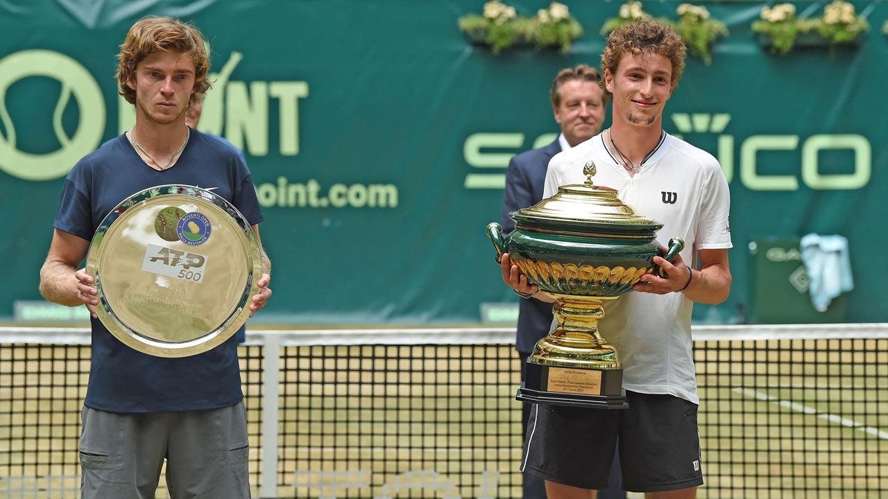 Ugo Humbert overcomes Russian Andrey Rublev for Halle title