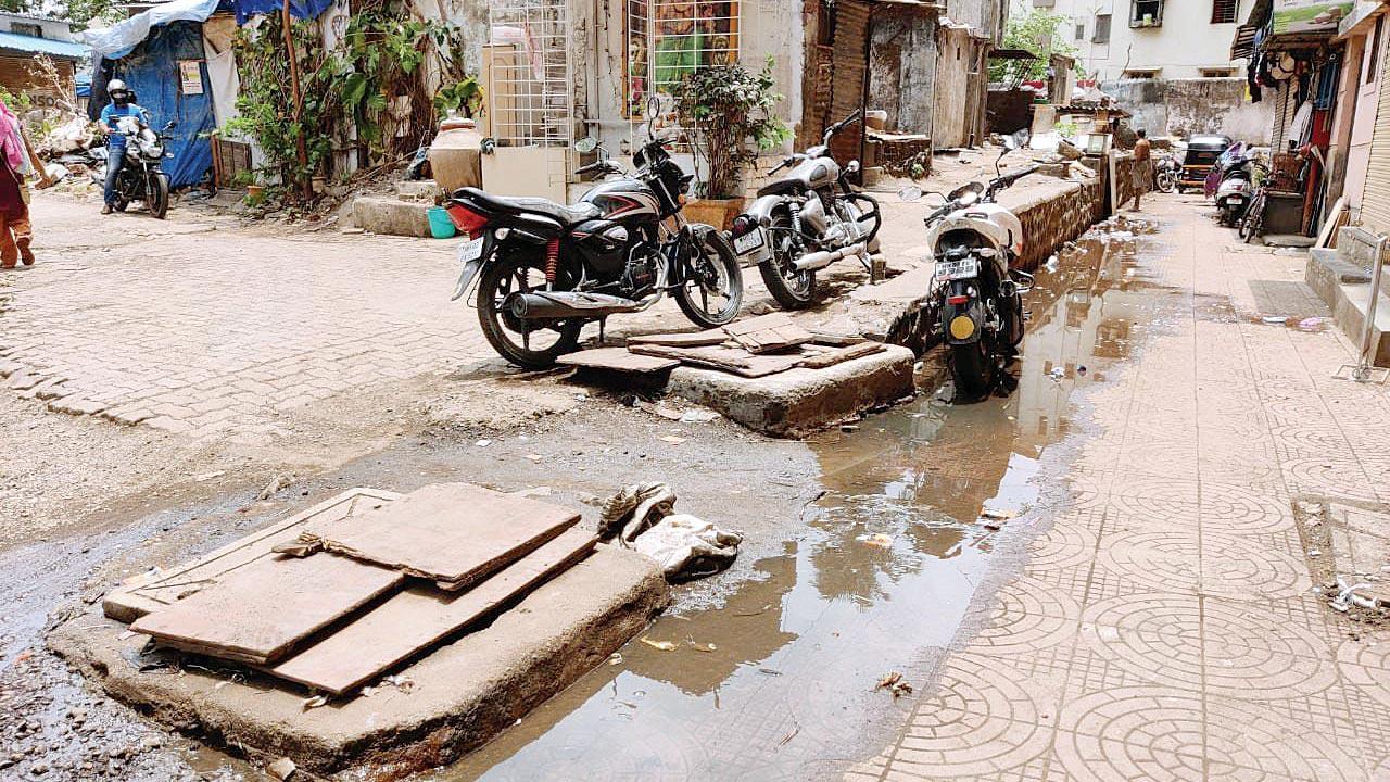 Mumbai: Who’ll solve sewage woes of Andheri SRA residents?