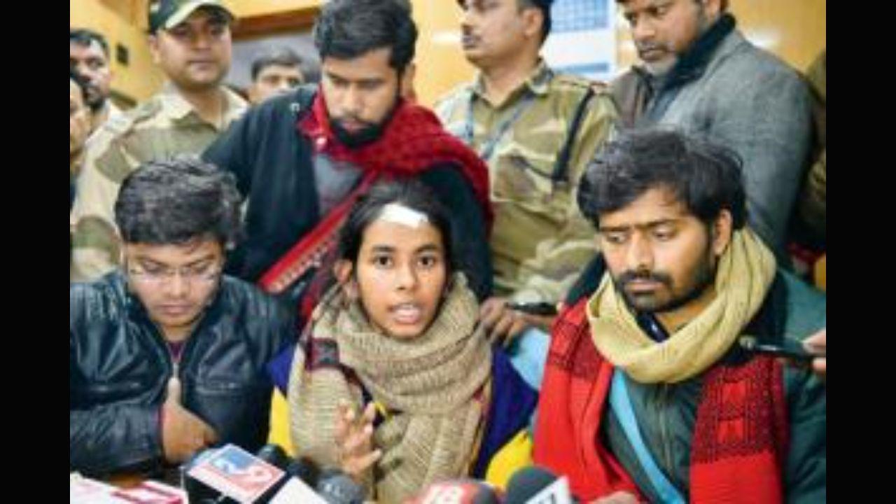 JNU issues show cause notice to Aishe Ghosh, another student for 2018 protest