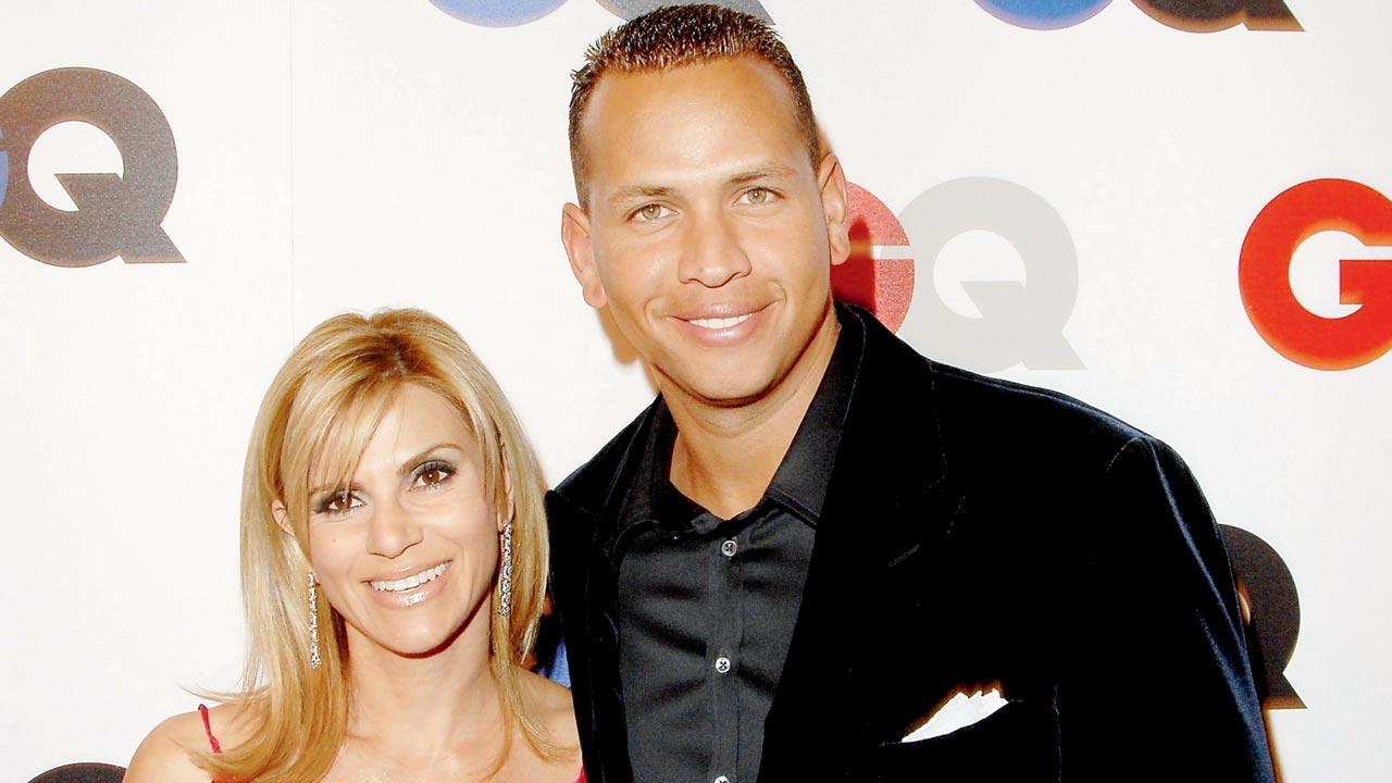 Alex Rodriguez spends time with ex-wife Cynthia after split from Jennifer Lopez