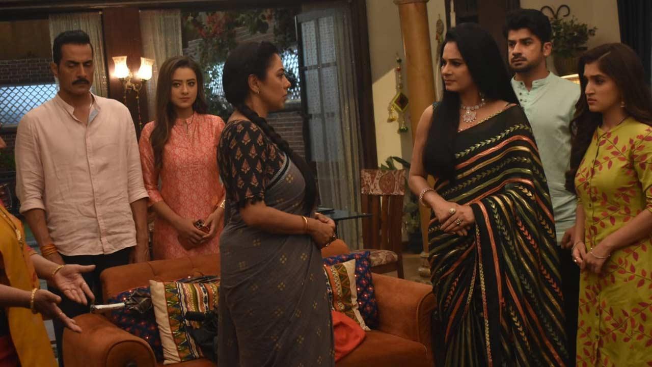 'Anupamaa' episode update: Rakhi Dave threatens the Shahs