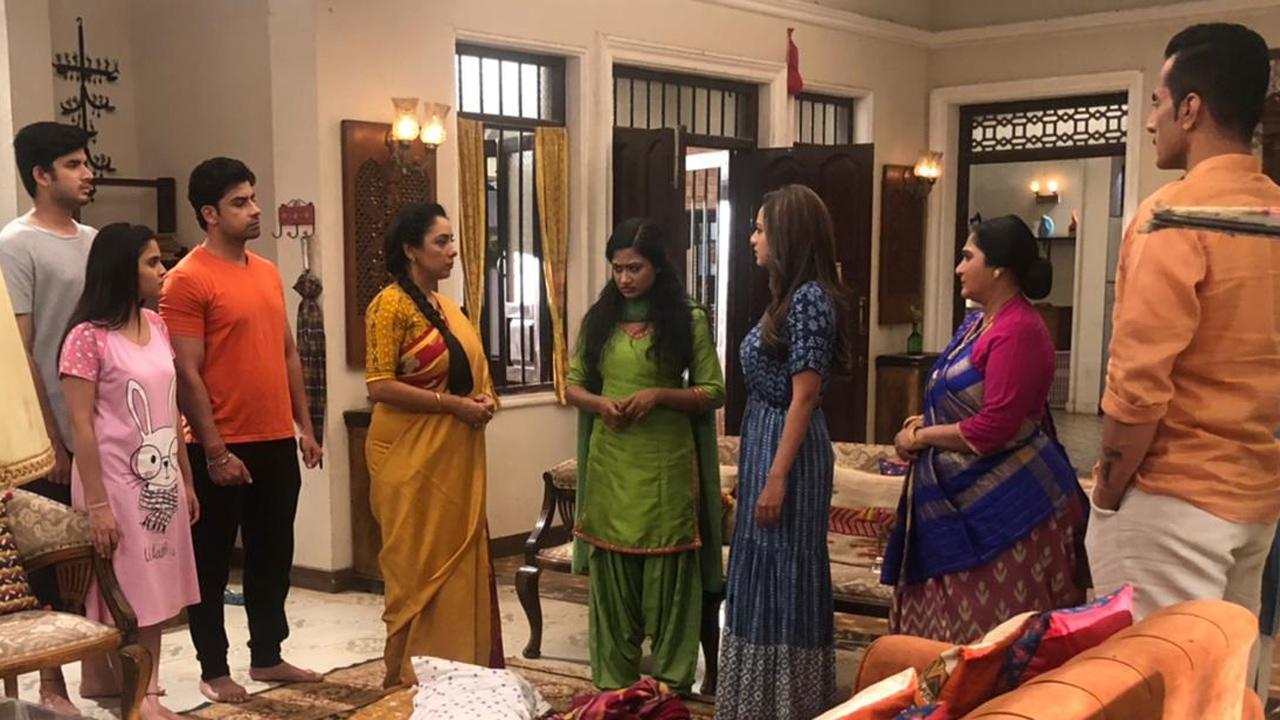 'Anupamaa' episode update: Will Kavya's jealousy lead to more problems between her and Vanraj?