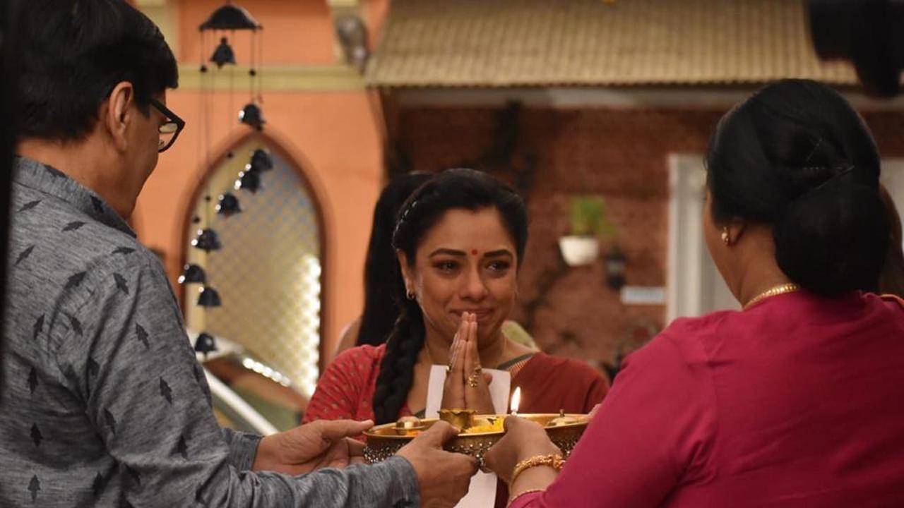'Anupamaa' episode update: Baa, Babuji welcome Anupamaa once again in their family