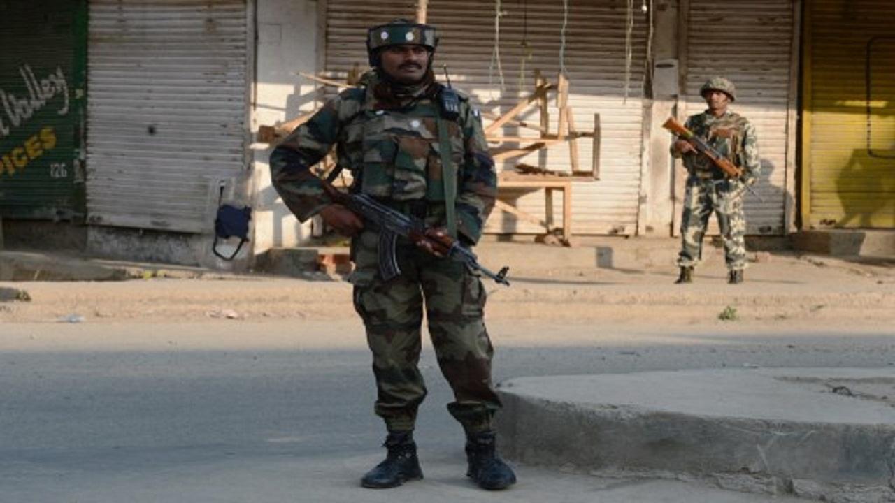 Jammu and Kashmir: Two cops, as many civilians killed as militants open fire in Sopore