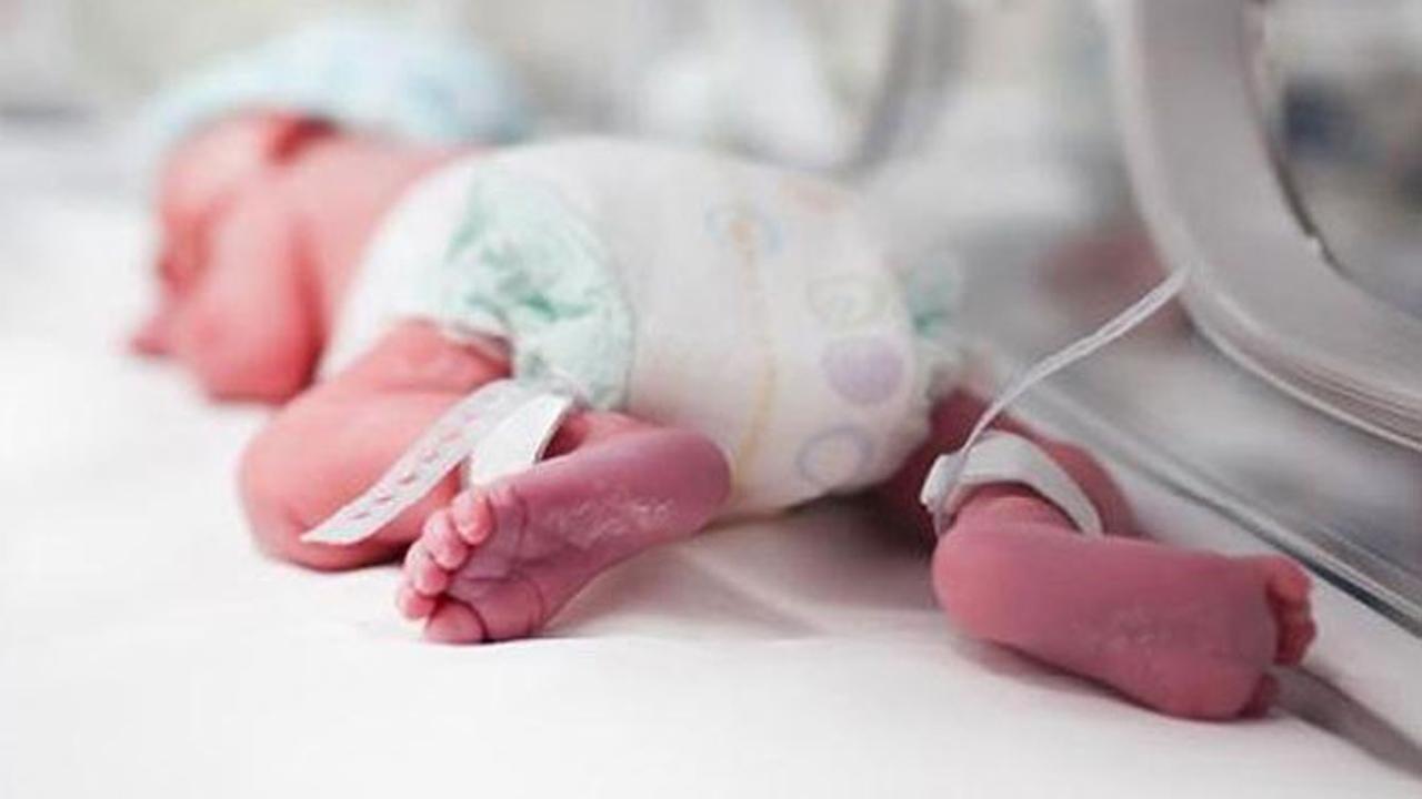 South African woman gives birth to 10 babies