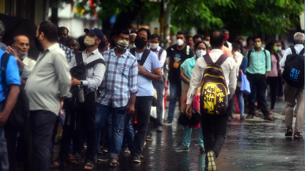 Mumbai reports 666 new coronavirus cases, 20 deaths; 741 recover