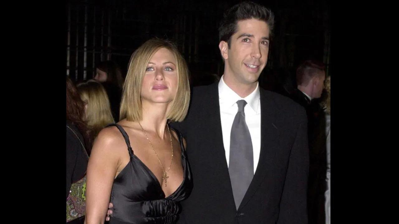 David Schwimmers ex-girlfriend reacts to his Jennifer Aniston crush while filming Friends image pic