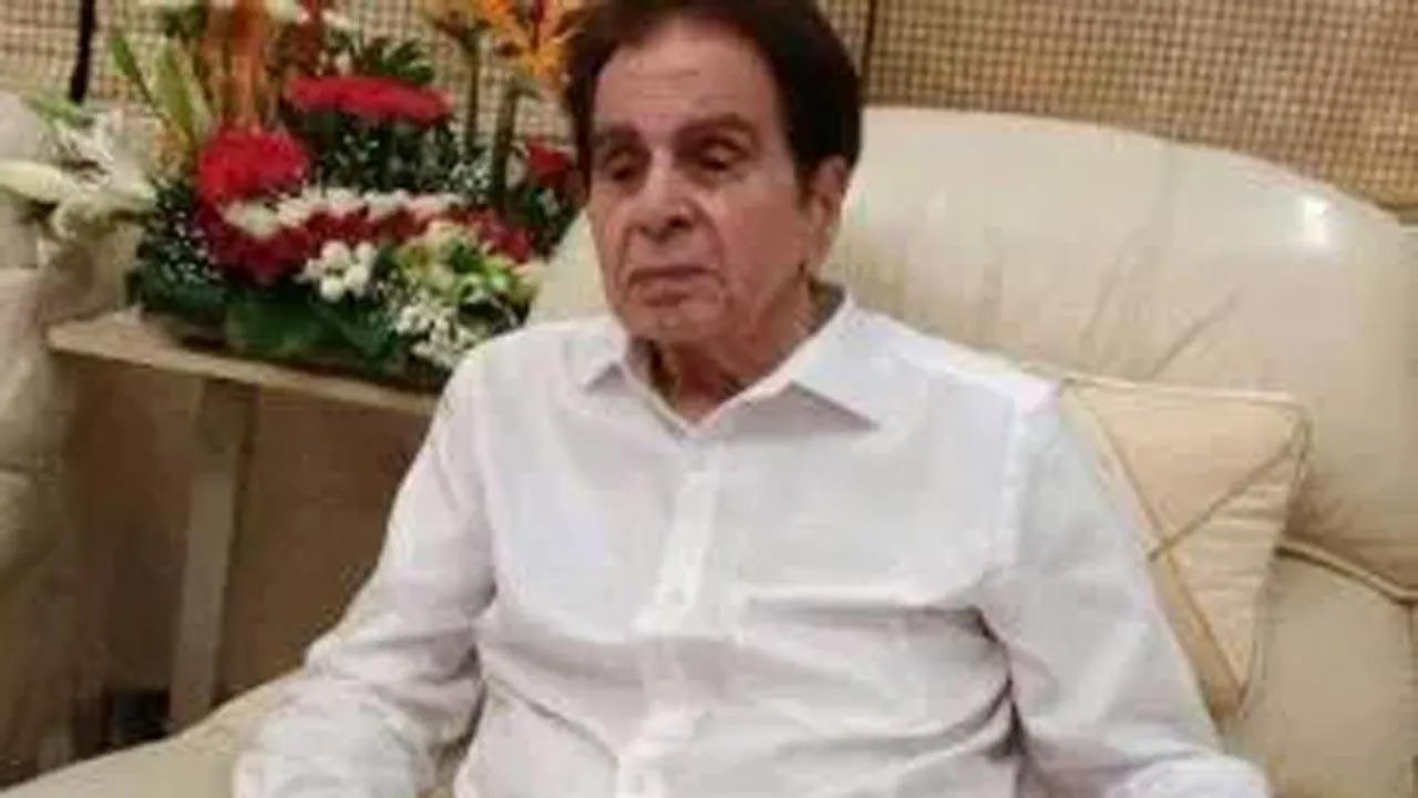 Dilip Kumar admitted to hospital due to breathlessness