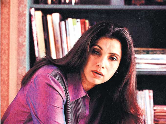 Dimple Kapadia was born on June 8, 1957, in a Gujarati family. Her father, Chunnibhai Kapadia, was an entrepreneur. Dimple is the eldest of four siblings. Her younger sister, Simple Kapadia, too was an actress. She passed away of cancer in November 2009. Apart from Simple, whose son Karan Kapadia made Bollywood debut with 'Blank' in 2019, Dimple Kapadia also has a younger brother and a sister. (All photos/mid-day archives)