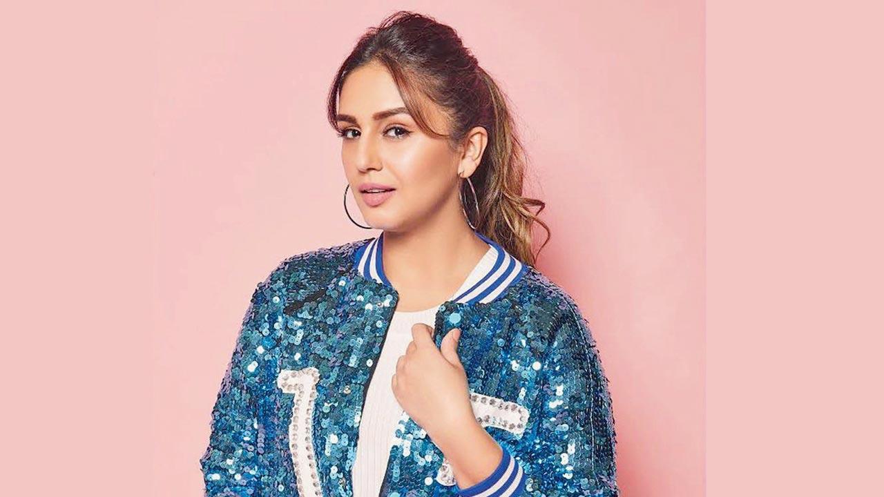 Huma Qureshi: Barely understand politics and I wish to stay that way