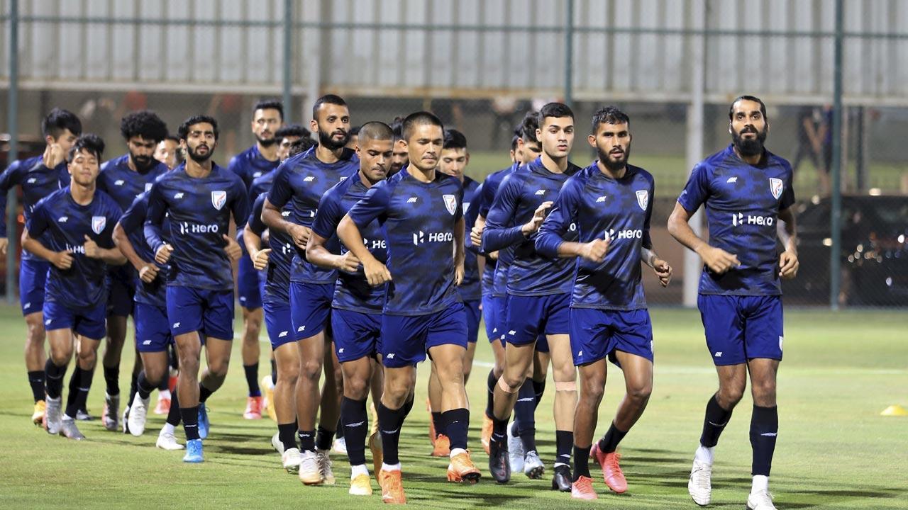 India eye win vs Bangladesh to keep Asian Cup hope alive