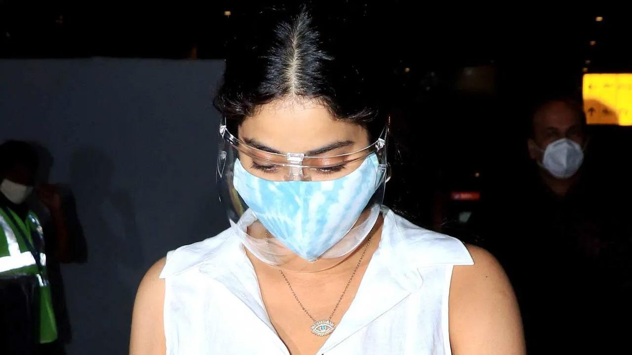 Janhvi Kapoor displays her fun side in this throwback video