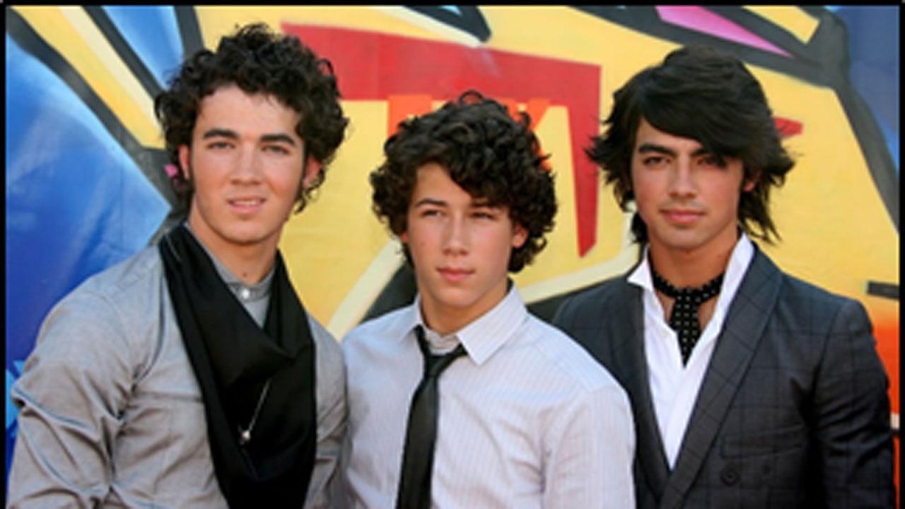 5 moments from the Jonas Brothers' career that fans could never forget