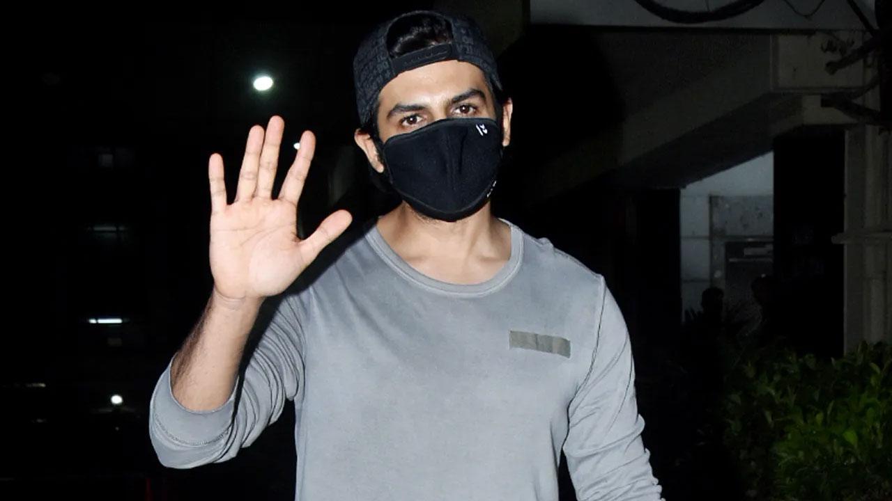 Kartik Aaryan has 'something different' coming up for fans very soon