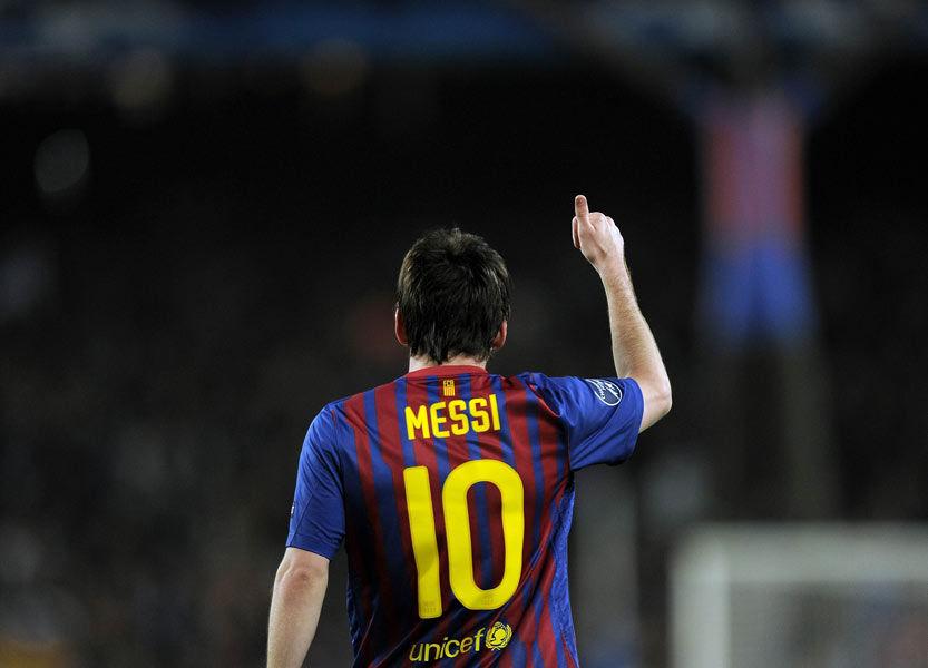 All-time record goal scorer for Barcelona - 447 goals