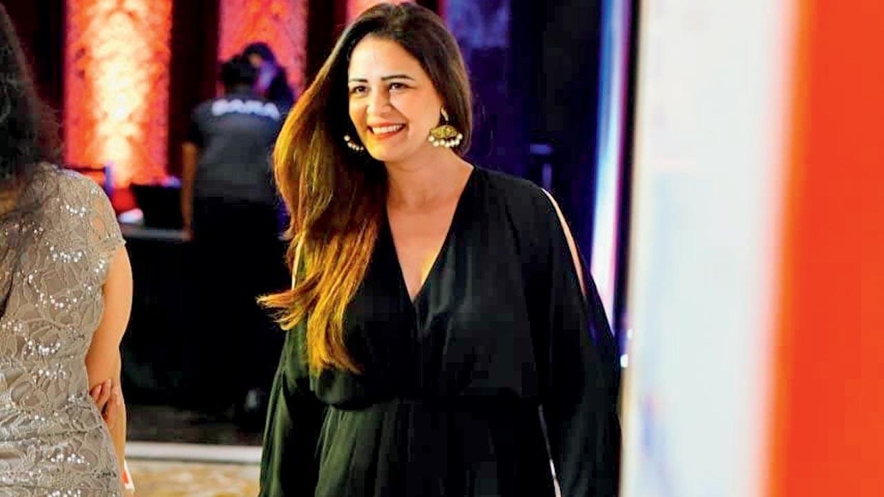 Mona Singh: I will juggle 'Mauka-E-Vardaat' with the shoot of two web series