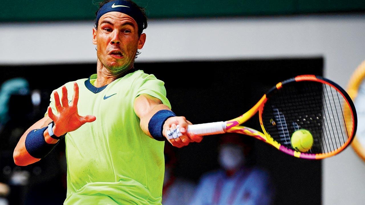French Open champ Rafael Nadal drops first set since 2019 but moves into semis