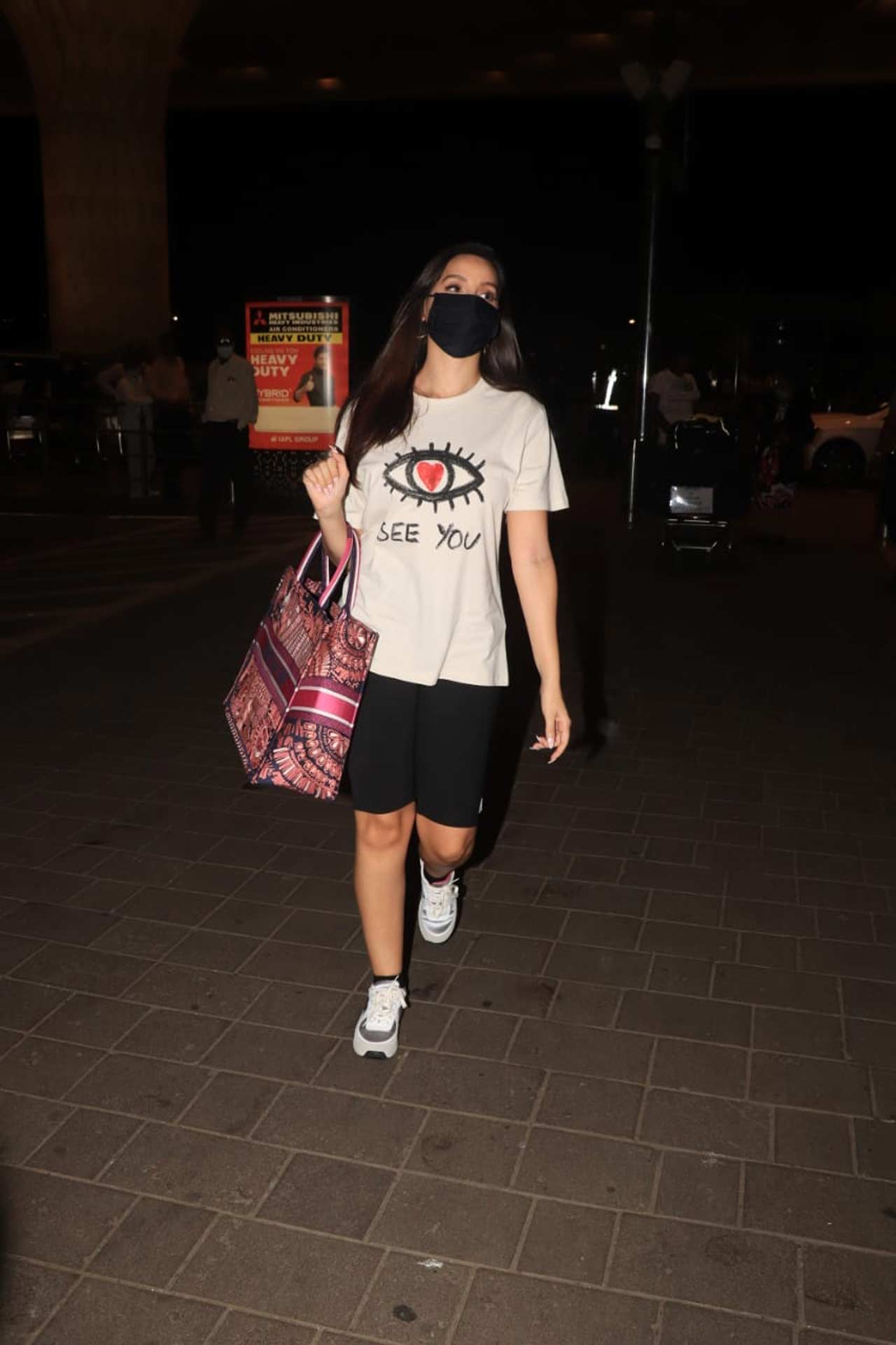 Nora Fatehi was snapped at her comfy best by the shutterbugs at the Mumbai airport. The actress opted for a beige coloured oversized t-shirt, paired with black shorts during the outing. On the work front, Nora will be next seen in Ajay Devgn' Bhuj: The Pride Of India, which also stars Sonakshi Sinha in a pivotal role among others.