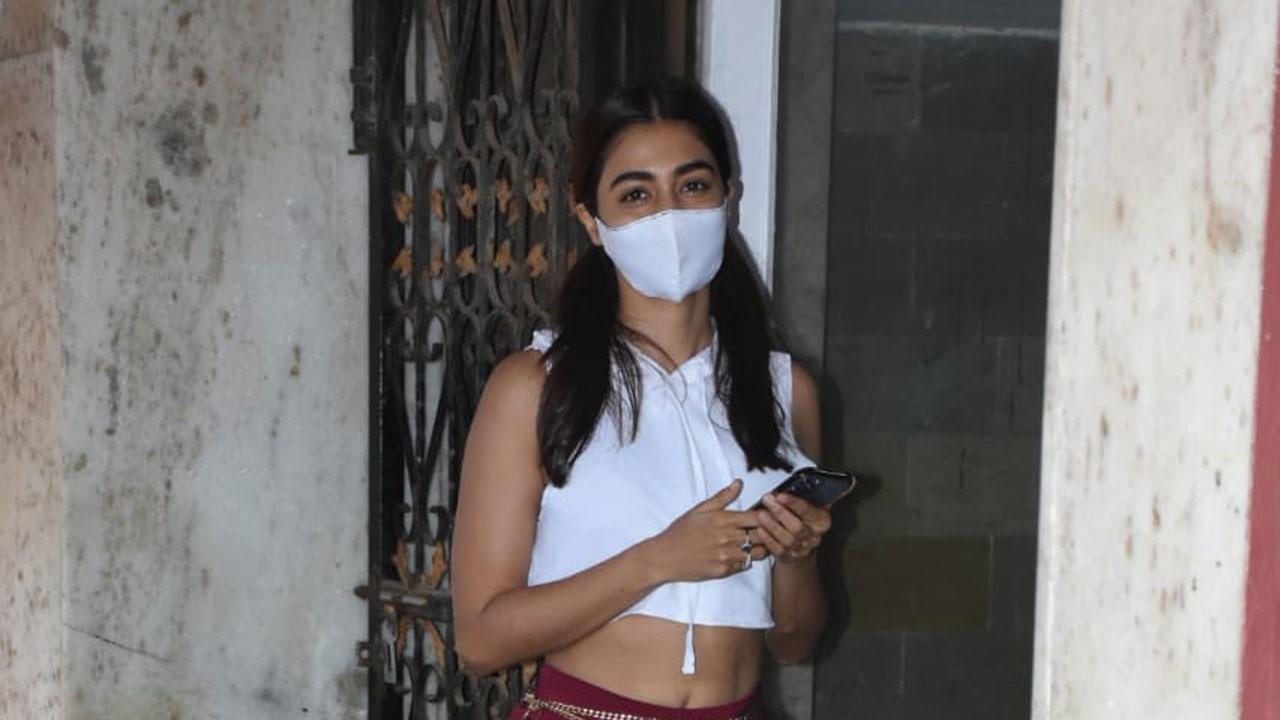 Pooja Hegde reveals in Instagram chat what she was almost named