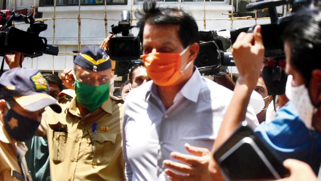 SUV bomb scare: Former encounter specialist Pradeep Sharma, 2 others sent to NIA custody