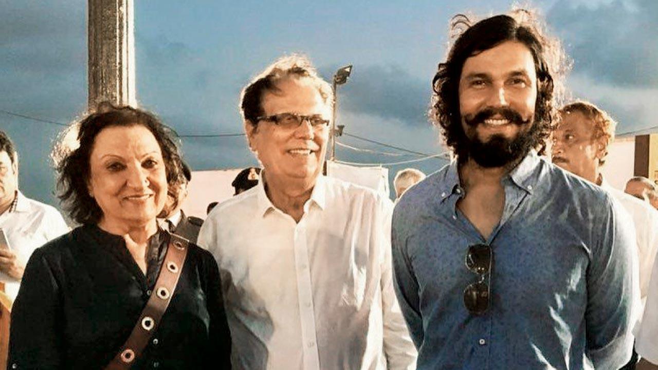 Golden jubilee! Randeep Hooda shares an adorable post for his parents on their 50th anniversary