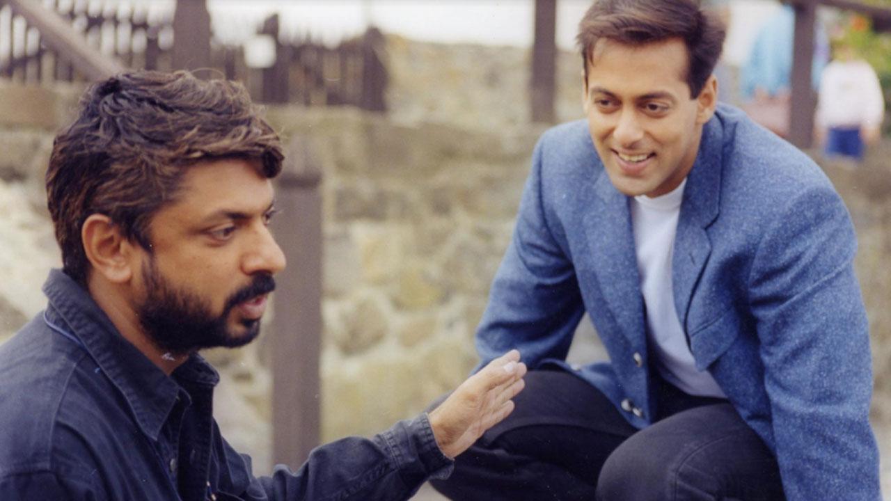 22 years of 'Hum Dil De Chuke Sanam': Salman Khan shares BTS picture with Sanjay Leela Bhansali