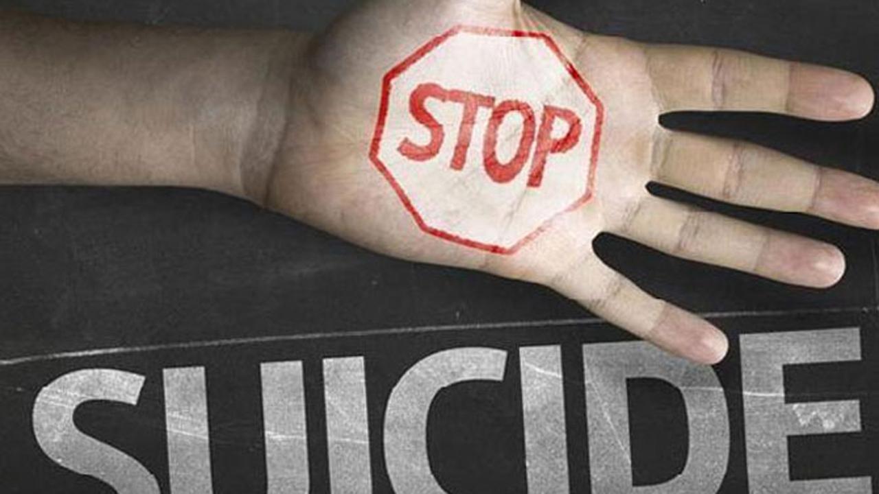 Thane: Train driver halts on time, saves 79-year-old man attempting suicide