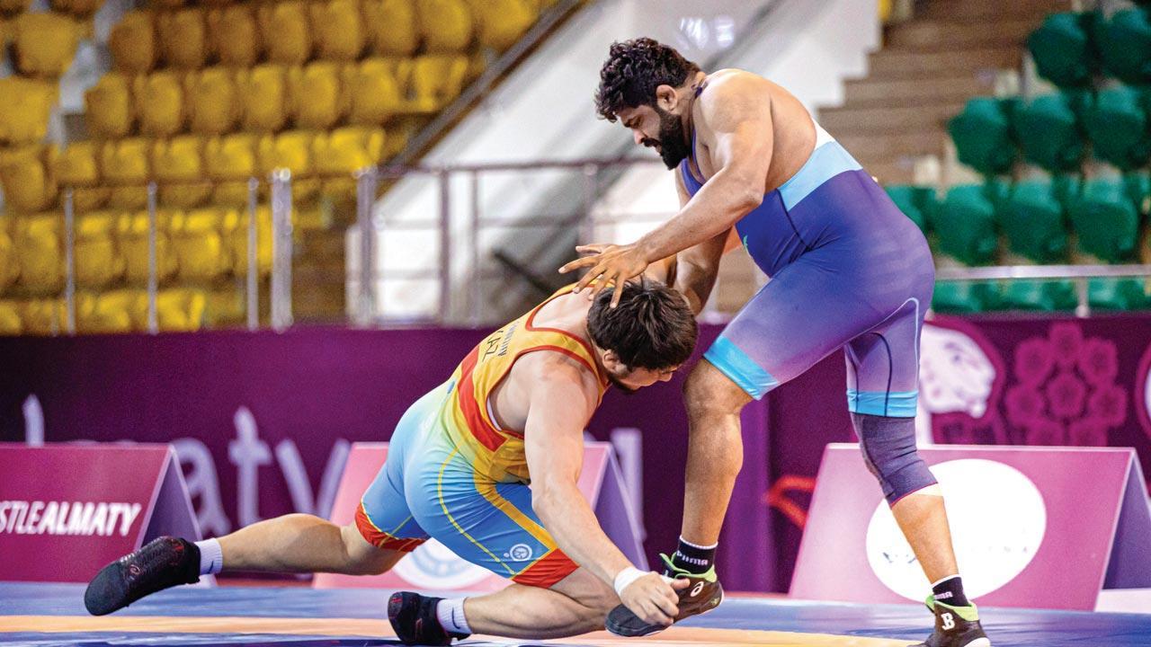 Indian wrestler Sumit Malik fails dope test, provisionally suspended