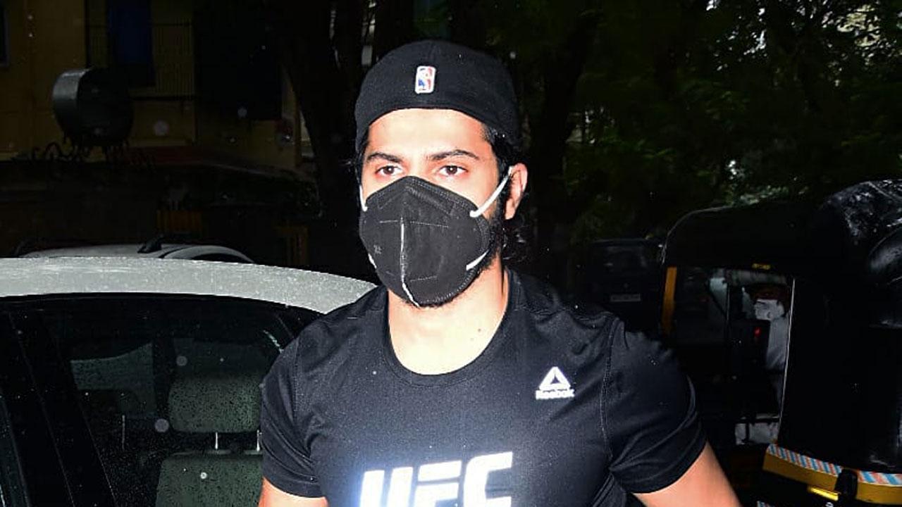 Varun Dhawan embraces 'fatherhood', asks for a name for his 'boy'