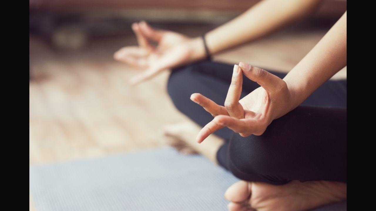 Five essential apps for practicing yoga at home