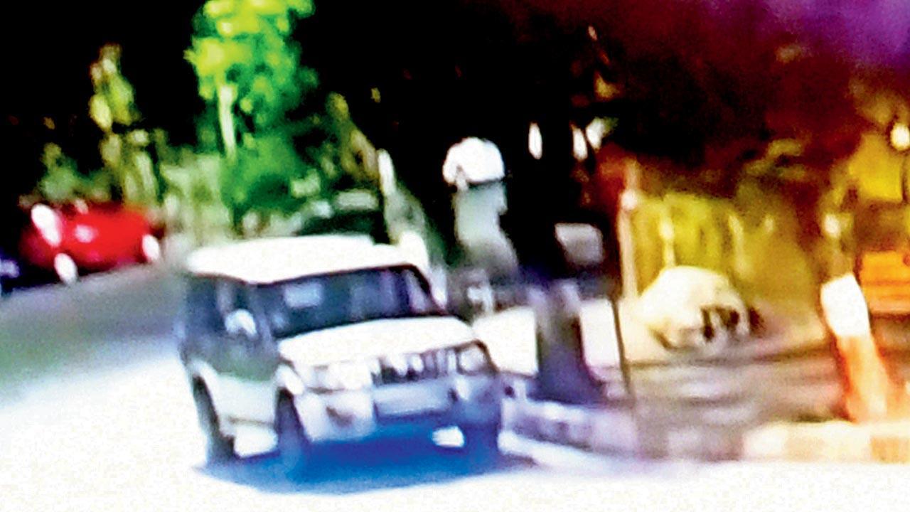 Ambani bomb scare: Car owner found dead, NIA probe sought