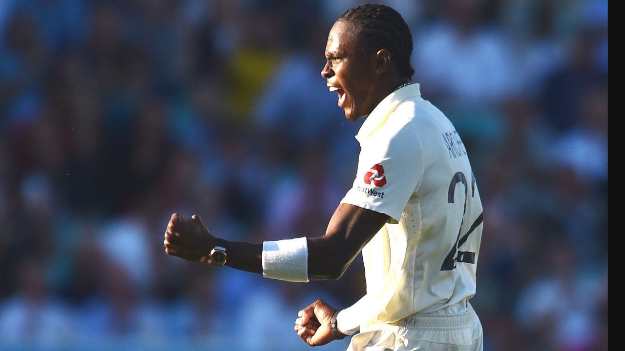 Jofra Archer's finger injury caused by freak fish tank incident, reveals Ashley Giles