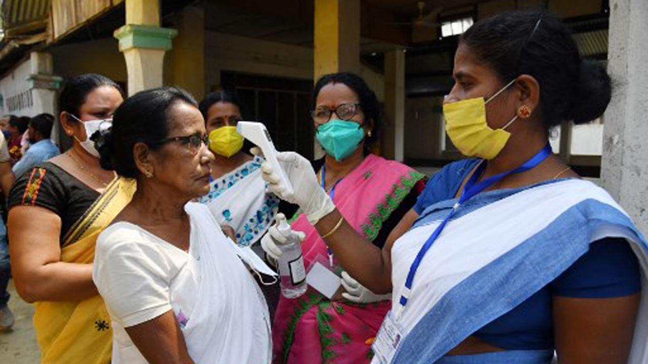 Over 79 per cent polling in Bengal, 72 pc in Assam in 10 hours