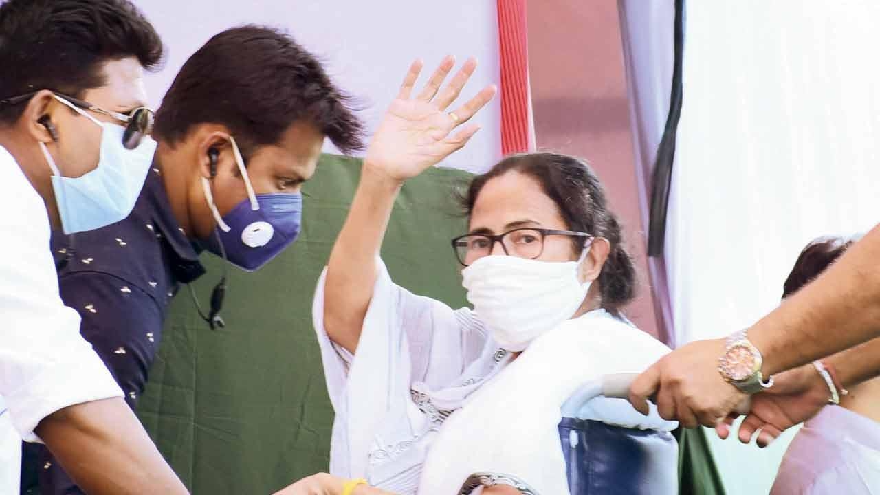 Mamata Banerjee: BJP loyalists sulking as turncoats given more responsibility